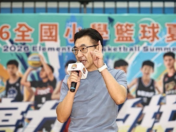 體育跟運動都應該從教育紮根！江啟臣力挺小學籃球聯賽 盼陪伴孩子成長